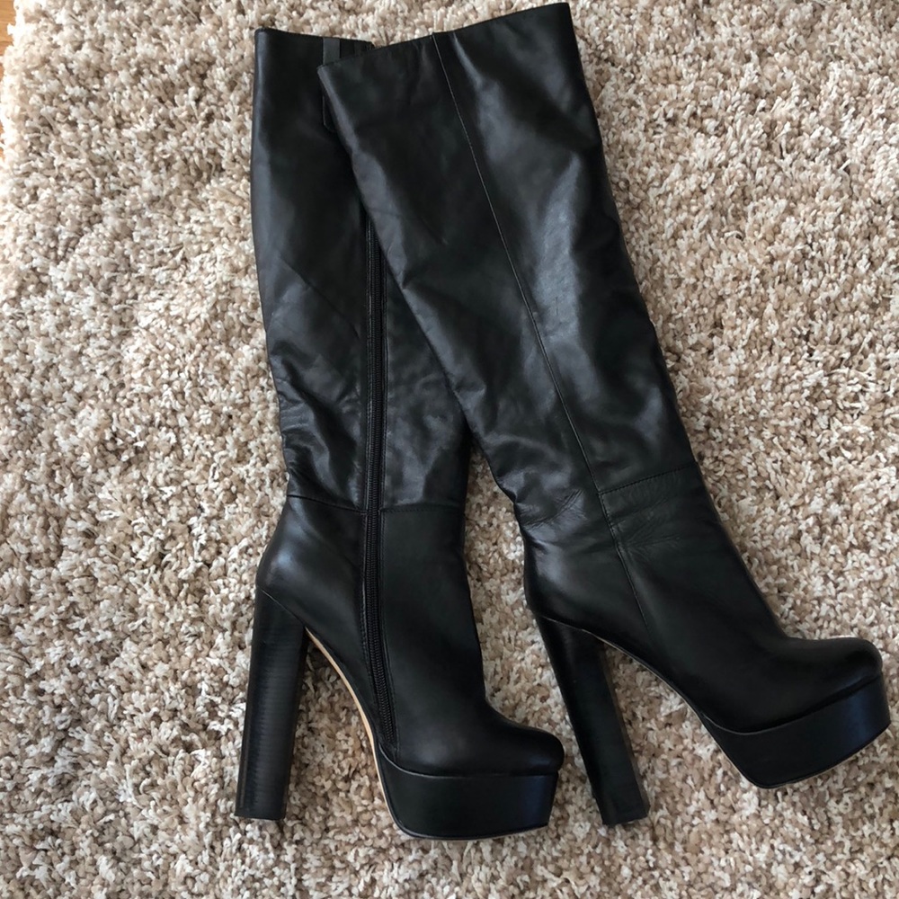 Chinese Laundry Chunky Platform Boot